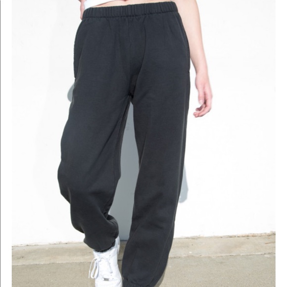 Brandy Melville Pants - brandy melville rosa sweatpants